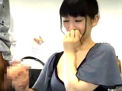 ＜素人人妻熟女！＞「おっきい…♡」変態医者の勃起チンポに興奮してしまい・・美人奥さんがエロ行為になるぞ！