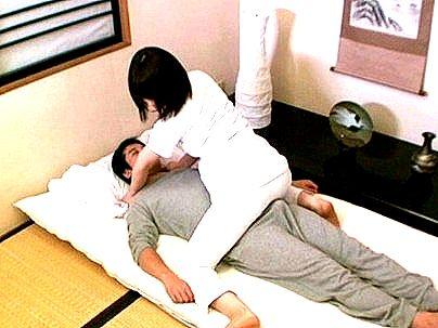 ＜出張整体師！＞綺麗で真面目そうな出張整体師！今話題の男と同じようなことしたら・・・