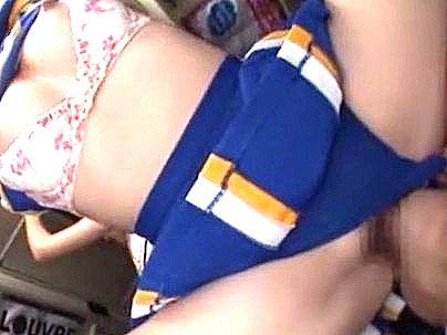 ＜チアガール！＞激エロ！バスの中にスタイル抜群巨乳オッパイオネエサンたちが！ガチパコｓｅｘしちゃうぞ！