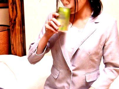 ＜近親相姦！＞スレンダーカワイ子ちゃん清楚美人な姉が酔っ払ってエロ行為に発展シチャウゾｗｗｗｗ