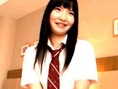 ＜貧乳！＞「な、これ、凄いの…」スリムな体の美乳おっぱい制服美少女！エロ行為で悶える姿エっロ…
