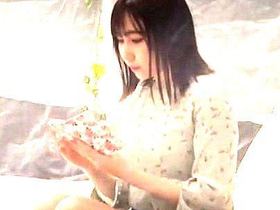＜女子大生！＞スレンダー細見真面目そうな清楚系女子！身代わり企画でエロ行為に発展シチャウゾ！