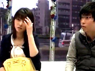＜素人ナンパ！＞「え、何するんですか？」巨乳おっぱいの清楚系女子大生！男友達と禁断エロ行為に発展シチャウゾ！