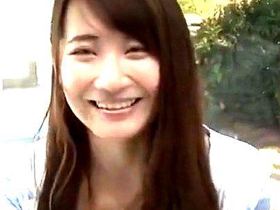 ＜マッサージ！＞巨乳おっぱいギャルの可愛らしい女子！ＭＭ号でエロマッサの餌食でヤラレル！