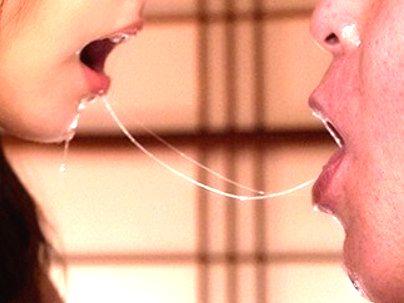 ＜濃厚ベロキス！＞パーフェクト！！極上オネエサン元国民的アイドルがベロキスよだれファックシチャウゾ！！