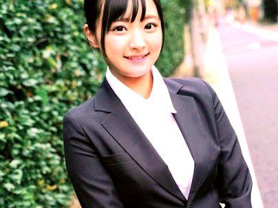 ＜素人ナンパ！＞真面目そうなカワイ子ちゃんの教育実習生が生徒と禁断エロ行為に！！！