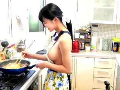 ＜月妃さら！＞ガリ巨乳おっぱいのソープ嬢！エロ行為楽しんじゃうゾ！！