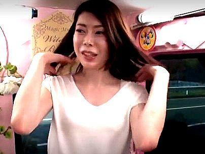 ＜熟女！＞「もっとして・・」セレブ系巨乳おっぱい美魔女！MM便でアナル見せながらエロ行為しちゃう！