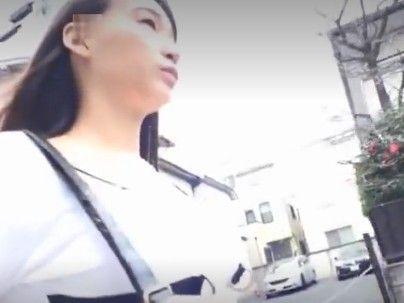 ＜逆痴漢！＞「ほしいの…」巨乳おっぱい淫乱オネエサン！書店で誘惑してエチエチシチャウゾ！