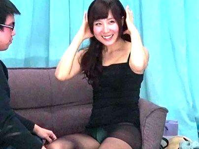 ＜素人ナンパ！＞「え？恥ずかしい…」巨乳おっぱいお姉さん！童貞チンポ筆おろしシテクレチャウ！
