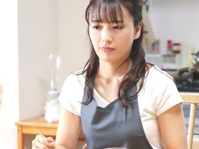 ＜熟女NTR！＞清楚な感じの奥様ヒトヅマが無理やり男にエロ行為させられもだえ感じちゃうぞｗｗｗｗｗｗ