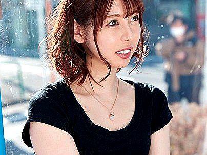 ＜素人ナンパ！＞エステティシャン限定「睾丸マッサージ」頼んでみた！MM号でエロ行為に発展シチャウゾ！