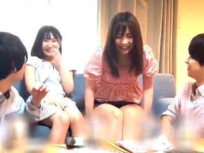 ＜合コン！＞見かけによらずエッロイ女子大生が乱交エロ行為盛り上がっちゃうぞ！！！！