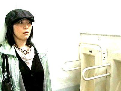 ＜ヘンリー塚本！＞ムチムチ美乳おっぱい美魔女オバサン！レズビアン行為シチャウゾ！