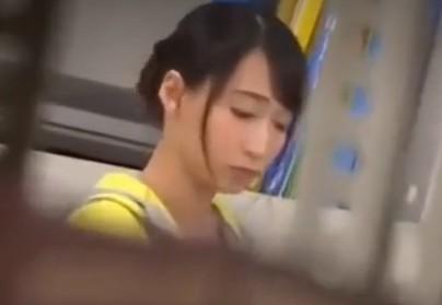小柄でかわいらしい女子が図書館で男に捕まらり強引にエロい事させられちゃうぞｗｗｗ