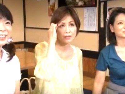 ＜美魔女と合コン！＞昼下がりの主婦をゲットしてなし崩し的エロ行為に持ち込むぞ！！！