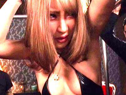 ＜女捜査官！＞「やめろ！…」金髪極エロＧＡＬ捜査官！敵につかまり犯されレイプされるぞ！