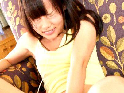 ＜微乳おっぱい＞小柄スレンダー細見カワイ子ちゃんがきついマンコに入れられる！！！！