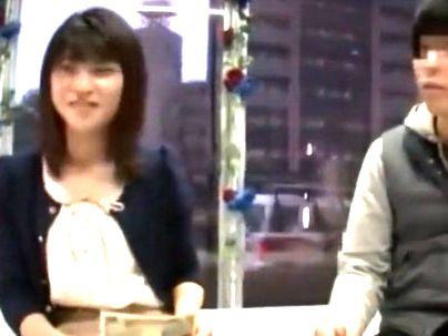 ＜素人ナンパ！＞「え？恥ずかしい…」巨乳おっぱい可愛いJD！エロ企画で男と友達とエチエチに！