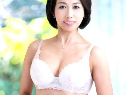 ＜四十路熟女＞性欲高めのおくさんヒトヅマが旦那に内緒で他人棒で浮気行為！！！