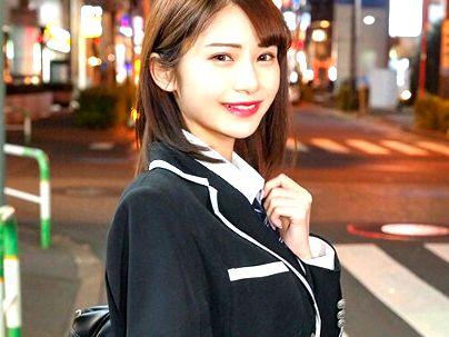 ＜大量おもらし！！＞マジでヤバすぎる！この顔でおしっこ出す姿とか最高すぎるゾｗｗｗｗ