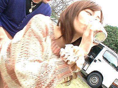 ＜ほろ酔い！＞野外でスレンダー細身美乳オッパイ可愛い美少女がBBQやりながらsexシチャウゾ！！！