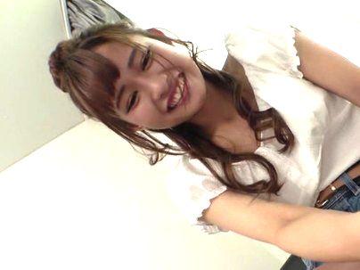 ＜膣内射精セックス！＞スレンダー細見カワイ子ちゃんAV女優とデートしてエロ行為にｗｗｗｗ
