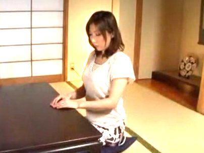 ＜神乳人妻！＞グラマラスボディー極上美人おくさんヒトヅマが一人えっちオナニーシチャウゾ！！！！