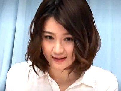 ＜人妻ナンパ！＞真面目そうな清楚系美魔女オバサンゲット！MM号でザーメン中出し膣内射精種付けになるぞ！