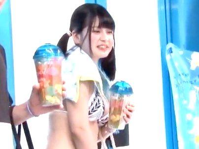 ＜素人ネトラレ企画＞海で見つけた素人の巨乳おっぱいちゃんがマジックミラー号に乗車してネトラレｗｗｗ