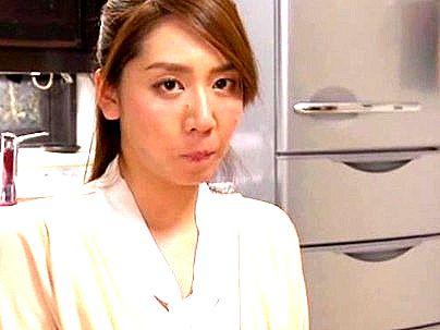＜人妻熟女！＞スレンダー細見オネエサン奥さん！NTR性癖のせいでネトラレ行為になるぞ！