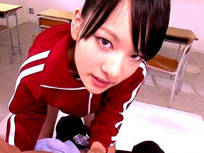 ＜スク水！＞眼力強めの真面目そうな清楚系可愛い美少女とエロ行為楽しんじゃう！！！