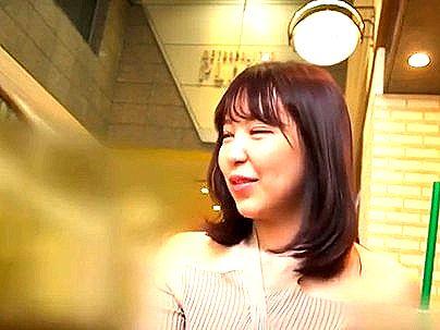 ＜素人ナンパ！＞スタイル抜群巨乳オッパイの美人奥さん！町でゲットしてエロ行為しちゃうぞ！