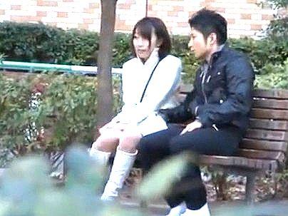＜瀬名一花 ！＞美乳オッパイ極エロカワイ子ちゃん！全裸にコート着てトイレでエロ行為に！