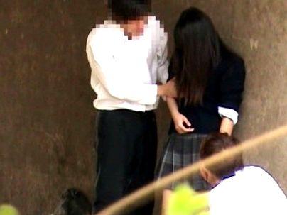 ＜まさか！＞取られてるときずかずに野外でｓｅｘおっぱじめちゃう素人の男女ｗｗｗｗ