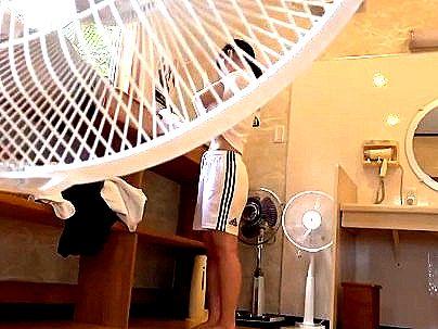 ＜デカ乳輪！＞巨乳女子マネージャー限定！性欲処理SEXになっちゃうゾ！！モニタリング企画！