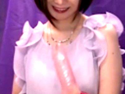 ＜神乳人妻！＞「イッチャウの…」巨乳オッパイ奥さん人妻！マシンバイブでもだえカンジチャウゾ！