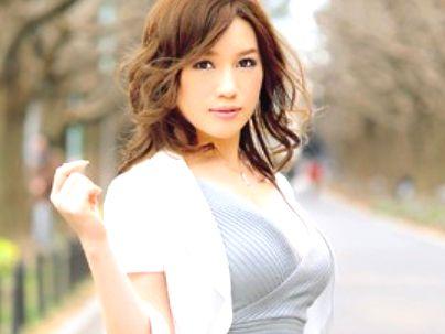 ＜三十路美魔女！＞上品な感じのおくさんヒトヅマ美魔女がガチでエロ行為もだえるぞｗｗｗｗｗ