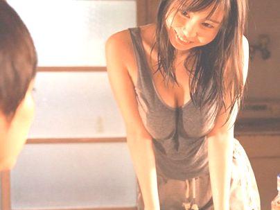 ＜夢乃あいか！＞「ｈしたいの…♡」色気ムンムン極エロ巨乳おっぱい奥さん！田舎で誘惑して他人棒でエロ行為！