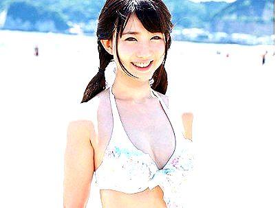 ＜素人！＞スレンダー細身美乳オッパイカワイ子ちゃん！混浴体験でエロ行為に発展シチャウゾ！