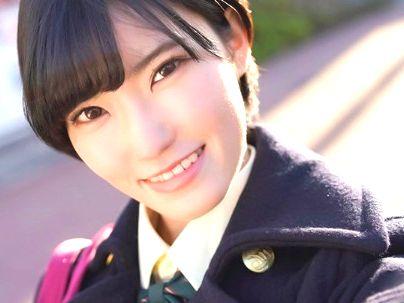 ＜素人ナンパ！＞「かわええ…」ボーイッシュ彼氏持ち巨乳おっぱいシロウト女子！口説かれネトラレ行為に！