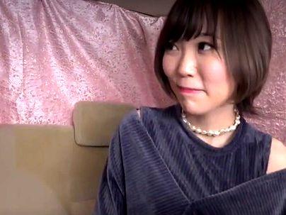 ＜人妻ナンパ！＞「恥ずかしい…」上品な感じの美巨乳おっぱい美熟女！口説かれエロ行為恥じらいながらも・・・