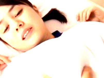 ＜美少女！＞「そこダメなの…」巨乳おっぱいブルマ姿の可愛い女子！保健室でエロ行為なるぞ！