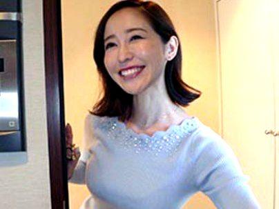 ＜隣人の奥さんと…＞巨乳おっぱいカワイ子ちゃん隣人奥さんと濃厚エロ行為しちゃうぞｗｗｗｗｗ