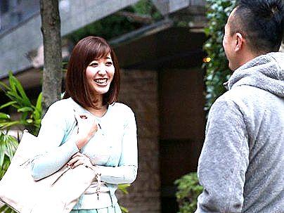 ＜NTRドラマ！＞官能小説 隣の浮気妻！グラマラス激エロ美女奥さんと隣人男がエロ行為になっちゃう！
