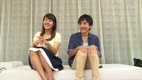 近親関係を題材にした、未経験の男女が金銭目的で性行為に挑戦