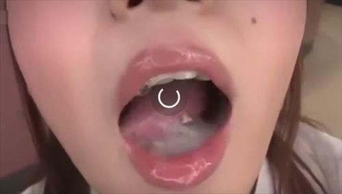 患者の新しいもの精液を浮かれて丸飲みする奉仕に手を附属する。