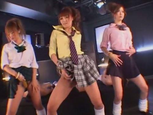 超ヤバいギャルたちと燃え尽きるまでセックスしまくり！