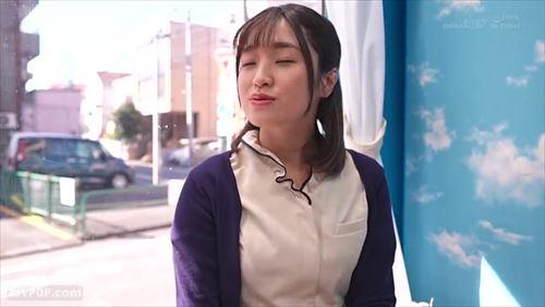 美意識の高いエステティシャンは、血流を改善し、男性の性機能を向上させようと努力した。
