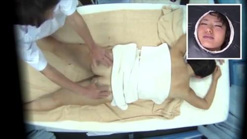 部屋に連れ込まれ、拷問から生挿入に集中するシスター。